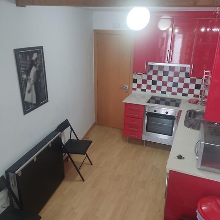 Casa Nevera Roja Redondela Esterno foto